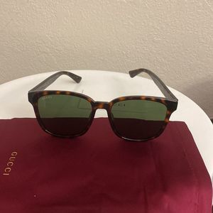 REDUCED PRICE!!  🕶️GUCCI 56mm Designer Sunglasses